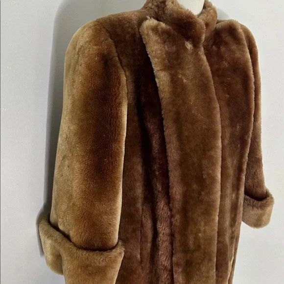 Sold - Picture 3 of 7